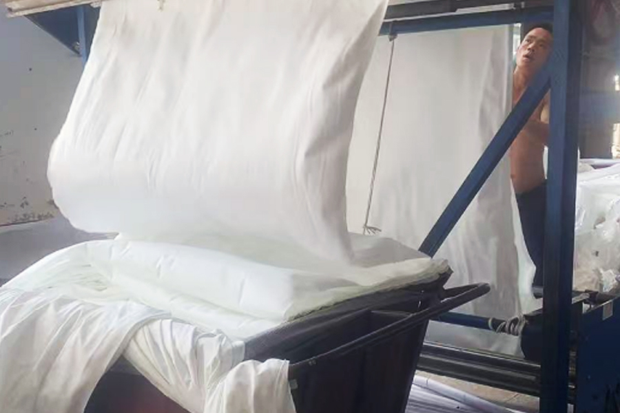 염색공장 생산 - 회색천 뒤집기 영역