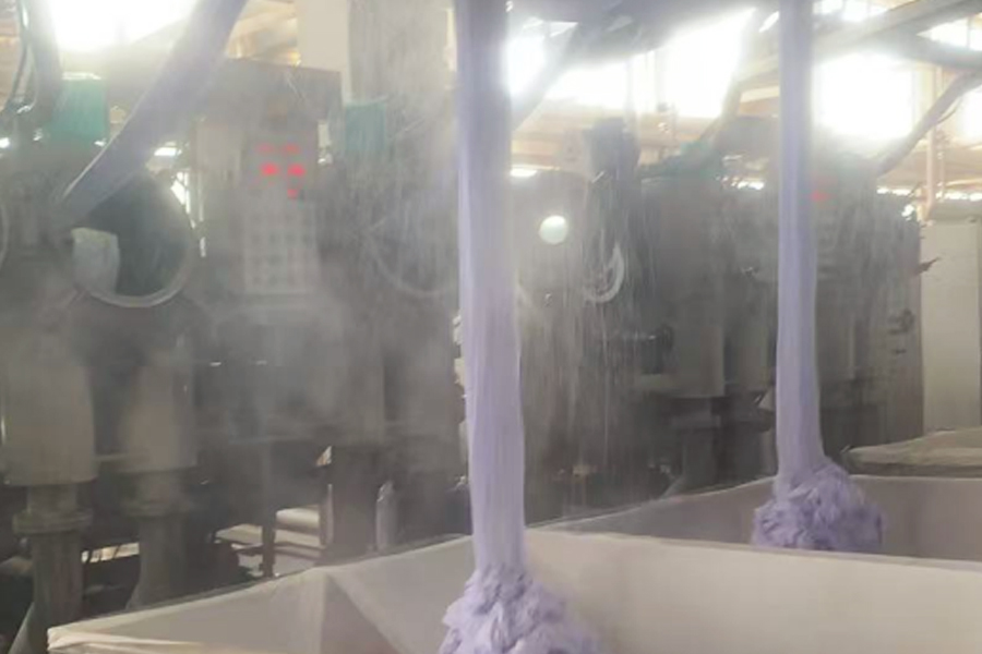 염색공장 생산-원통밖의 반제품